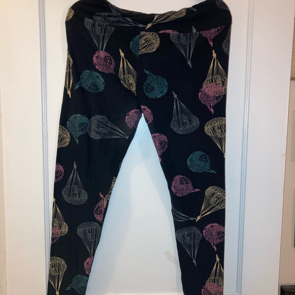 LuLaRoe TC Leggings (Paratroopers)